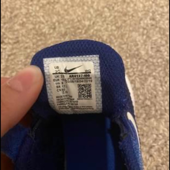 EUC size 3c Nike shoes. - Picture 2 of 2